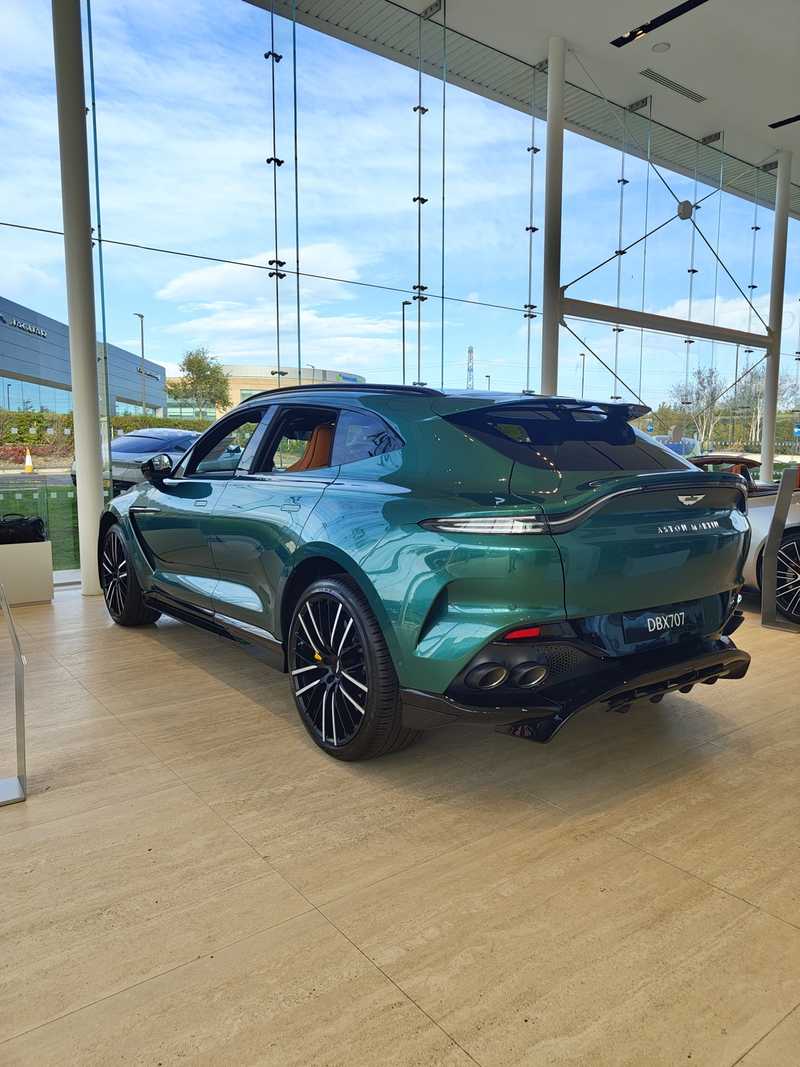 2025 Aston Martin DBX 4,0L 2025 Cyprus