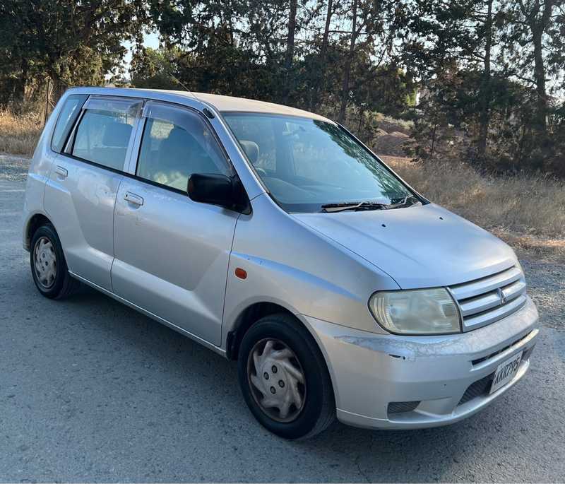 Mitsubishi Mirage 1,3L 2002