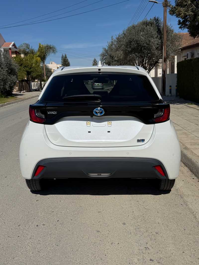2021 Toyota Yaris 1,5L 2021 Cyprus