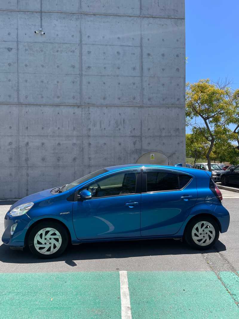 2017 Toyota Aqua 1,5L 2017 Cyprus