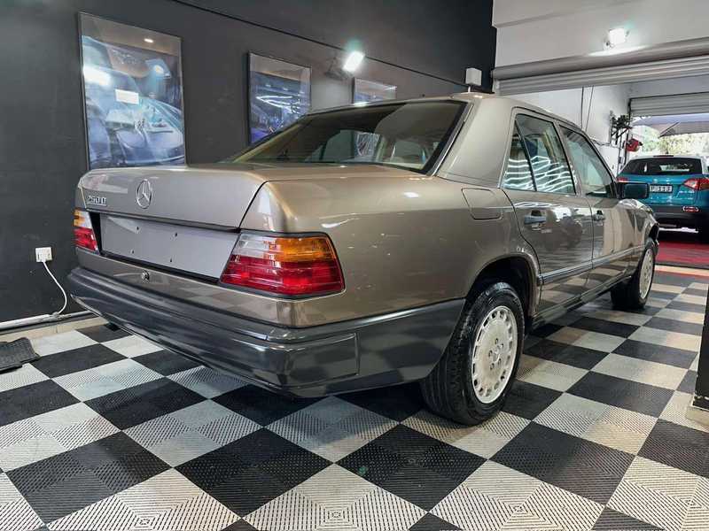 1987 Cars Classic 2,5L 1987 Cyprus