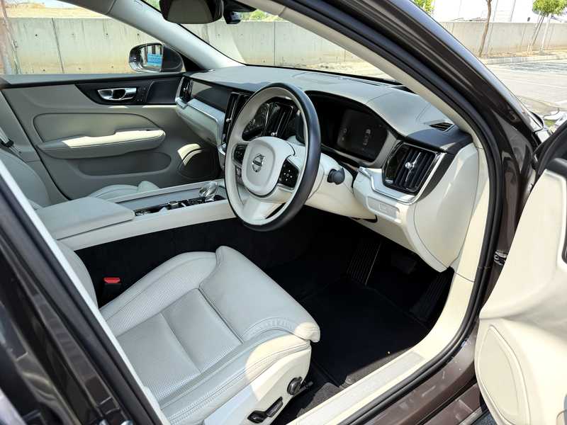2023 Volvo S60 2,0L 2023 Cyprus
