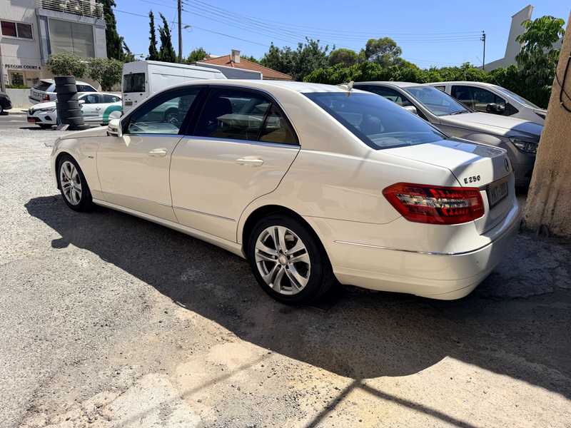 2011 Mercedes-Benz E-Class 2,2L 2011 Cyprus