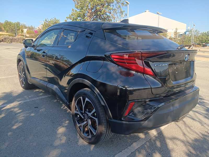 2021 Toyota C-HR 1,8L 2021 Cyprus