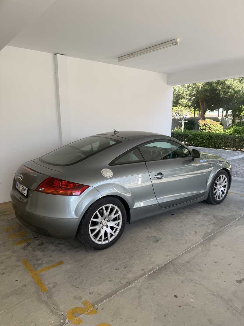 2009 Audi TT 2,0L 2009 Cyprus