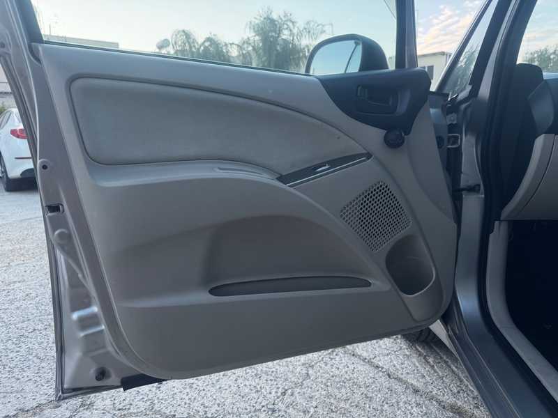 2003 Mitsubishi Colt 1,3L 2003 Cyprus