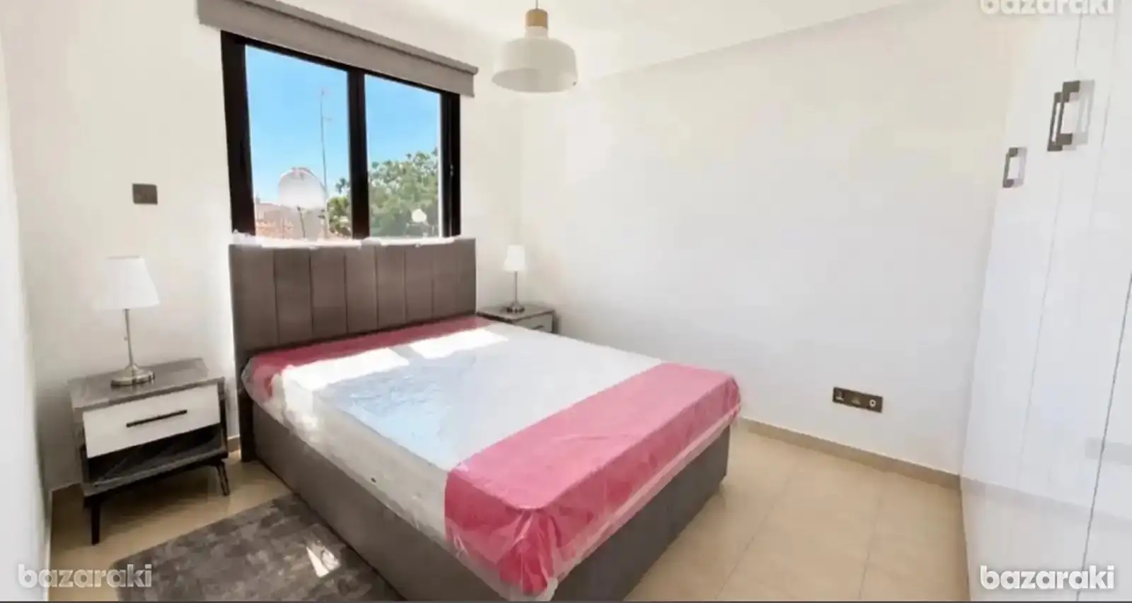 House, 2 bedrooms — 5