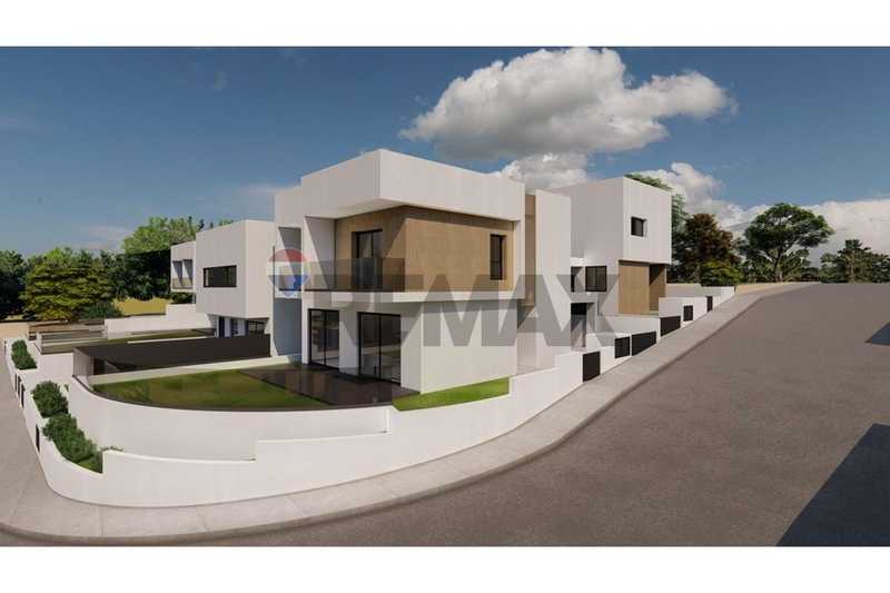 3-bedroom detached house for sale