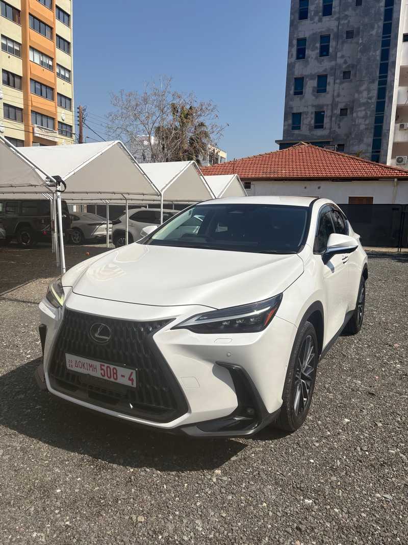 Lexus NX 2,5L 2023