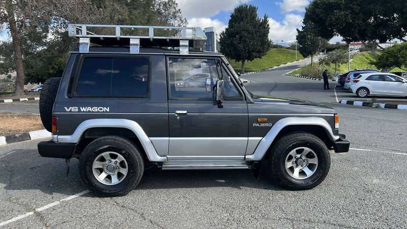 1989 Mitsubishi Pajero 3,0L 1989 Cyprus