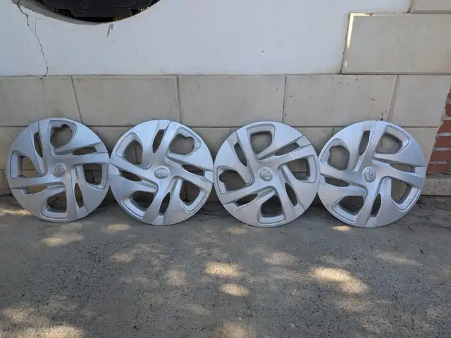 Toyota Yaris Cover Wheels, Επαρχία Λεμεσού — Κάτω Πολεμίδια