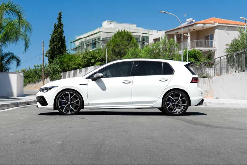 2024 Volkswagen Golf 2,0L 2024 Cyprus