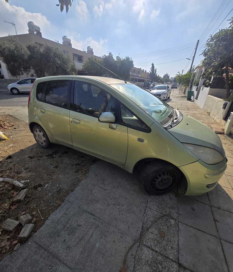 2004 Mitsubishi Colt 1,3L 2004 Cyprus