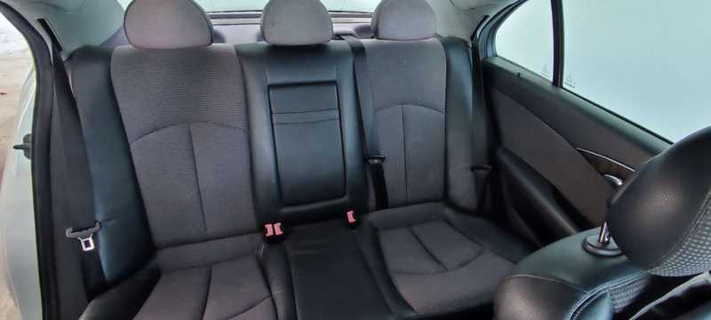 2002 Mercedes-Benz E-Class 2,0L 2002 Cyprus