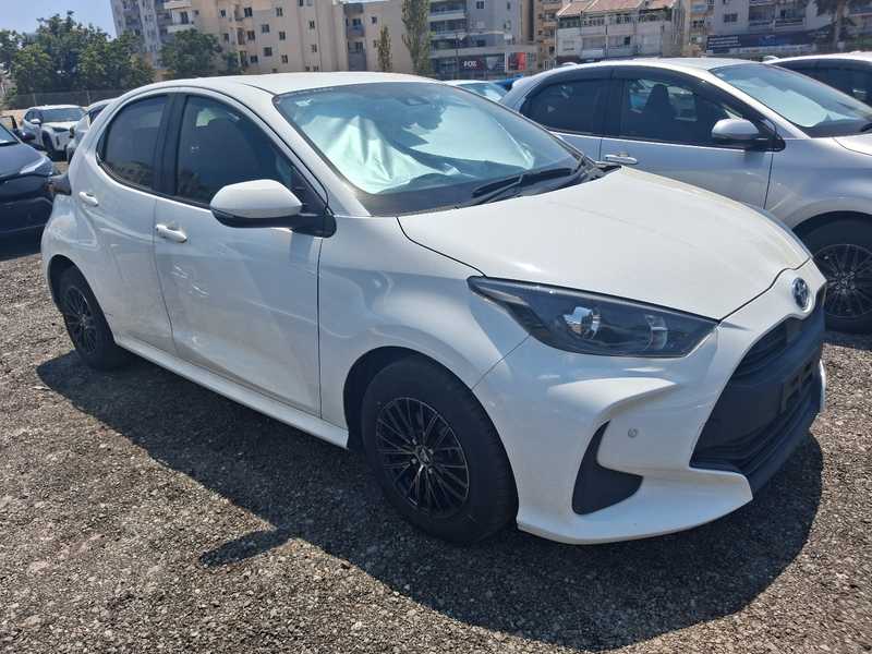 2022 Toyota Yaris 1,5L 2022 Cyprus