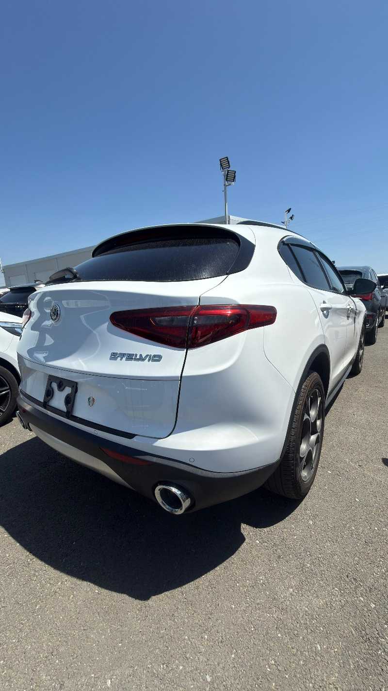2021 Alfa Romeo Stelvio 2,2L 2021 Cyprus