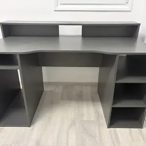 Grey office/gaming desk, Επαρχία Λεμεσού — Άγιος Αθανάσιος