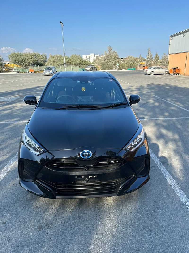 2022 Toyota Yaris 1,5L 2022 Cyprus