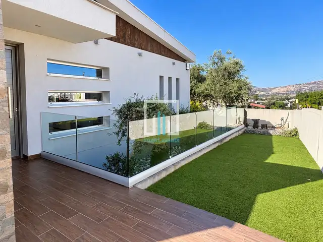 4-bedroom detached house for sale, Limassol — Paramytha