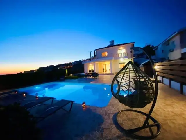 5-bedroom detached house for sale, Επαρχία Πάφου — Χλώρακας
