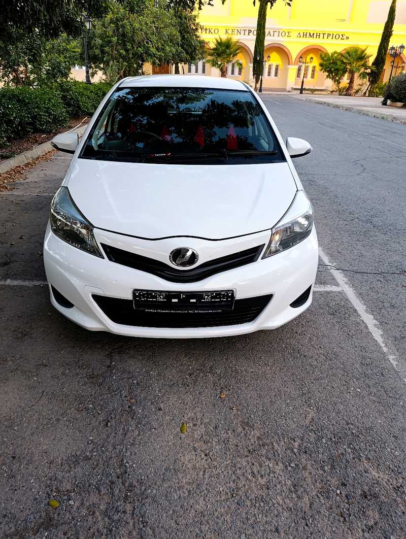 2012 Toyota Vitz 1,3L 2012 Cyprus