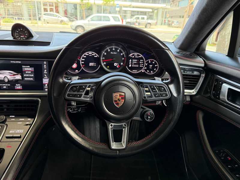 2020 Porsche Panamera 4,0L 2020 Cyprus