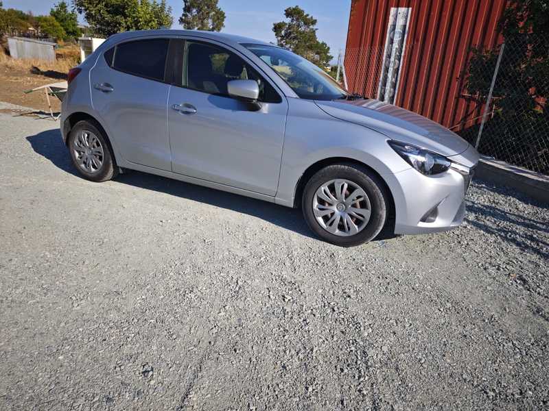 2017 Mazda Demio 1,3L 2017 Cyprus