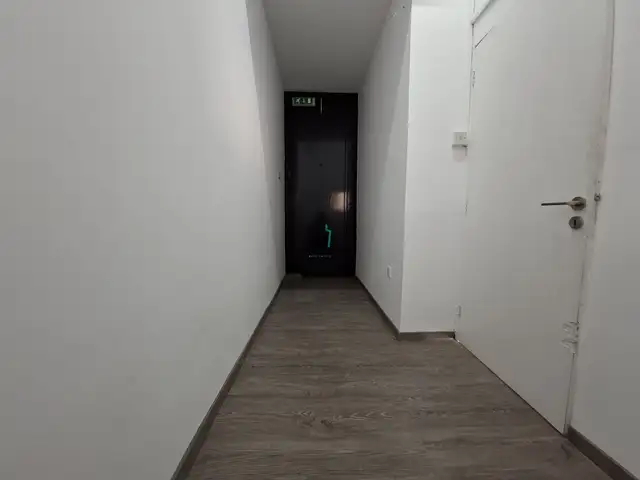 Fully renovated commercial space - 140 sqm - omonias, Επαρχία Λεμεσού — Λεμεσός - Ομόνοια - 9