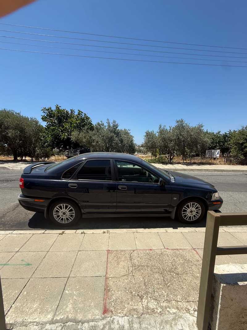 2004 Volvo S40 1,6L 2004 Cyprus