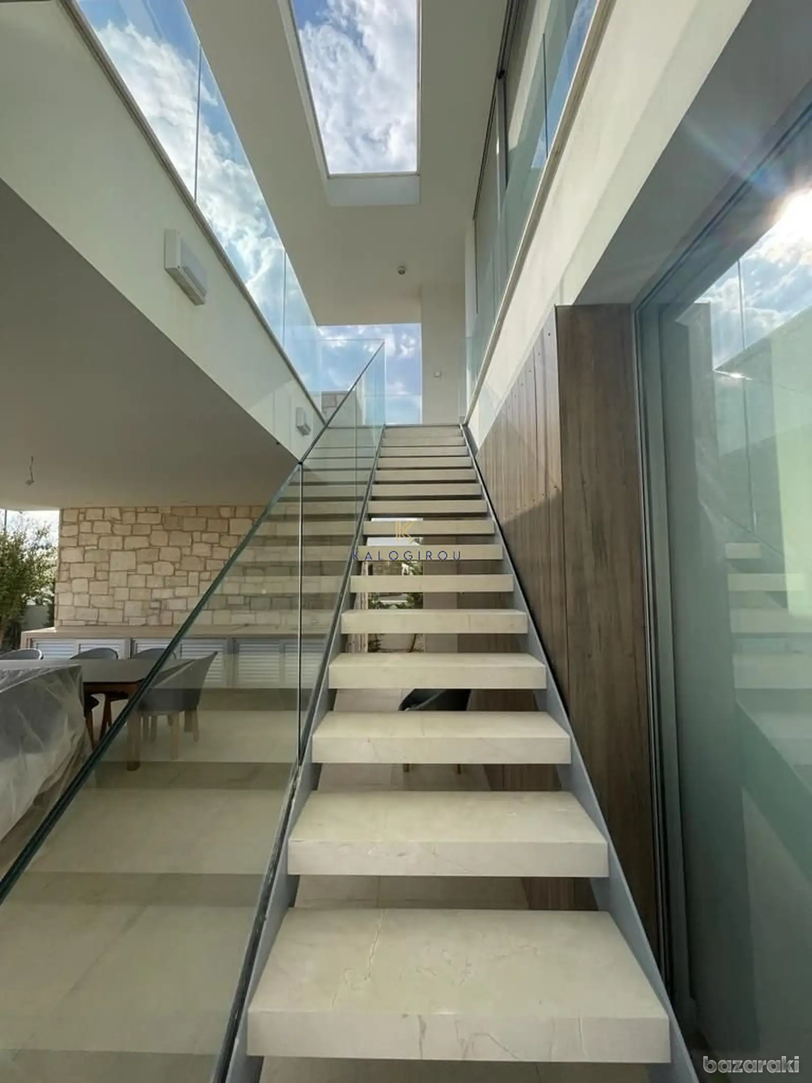 House, 4 bedrooms — 6