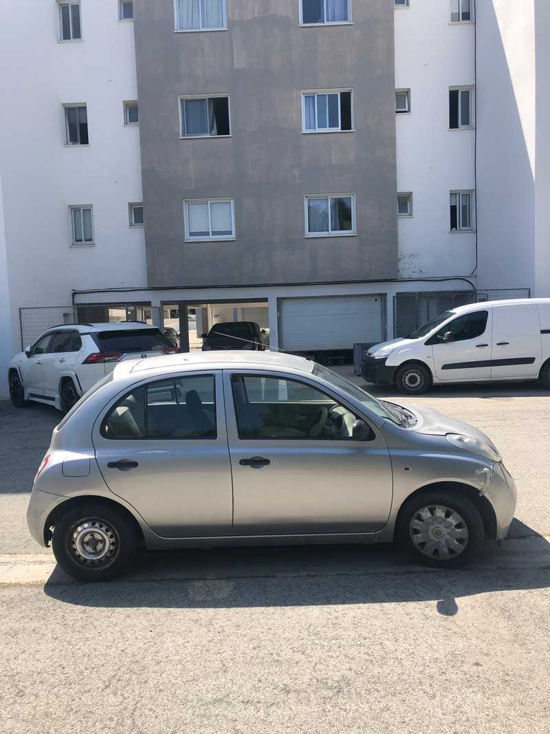 2004 Nissan March 1,6L 2004 Cyprus