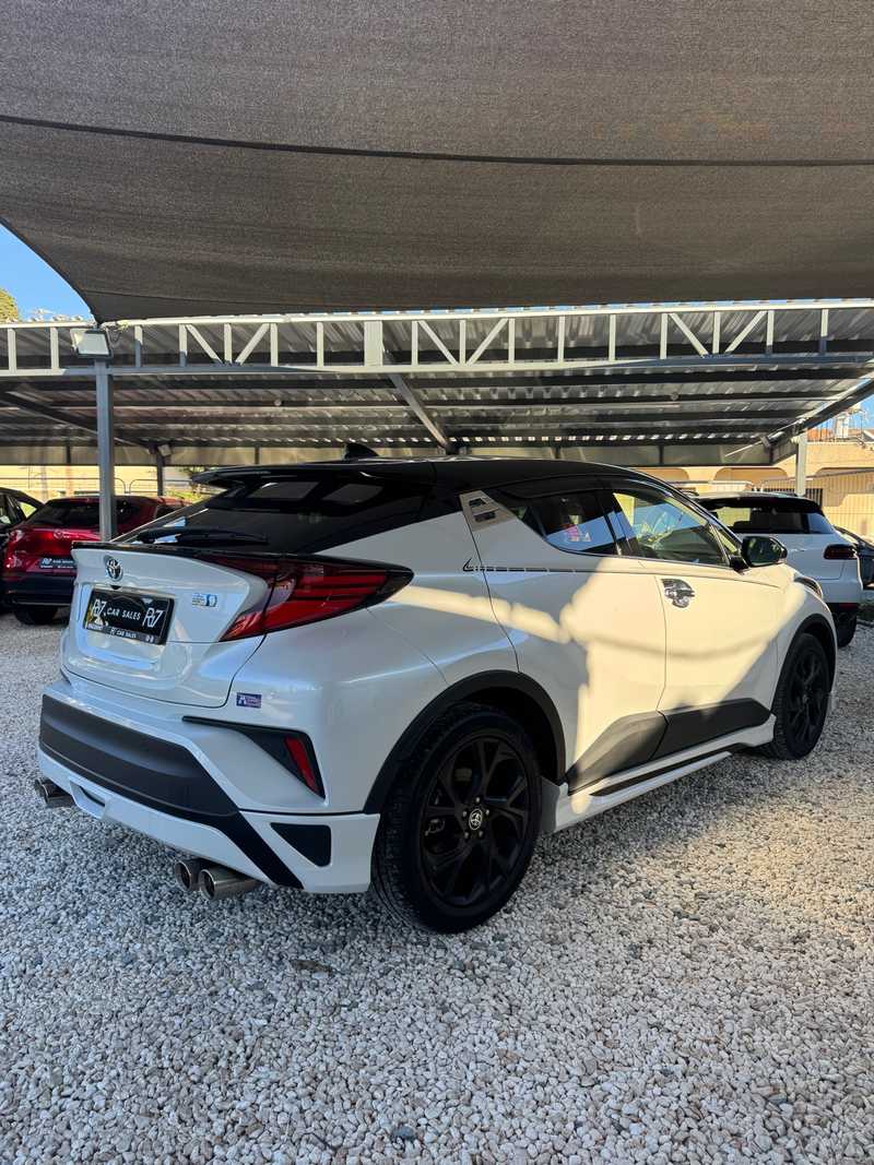2022 Toyota C-HR 1,8L 2022 Cyprus