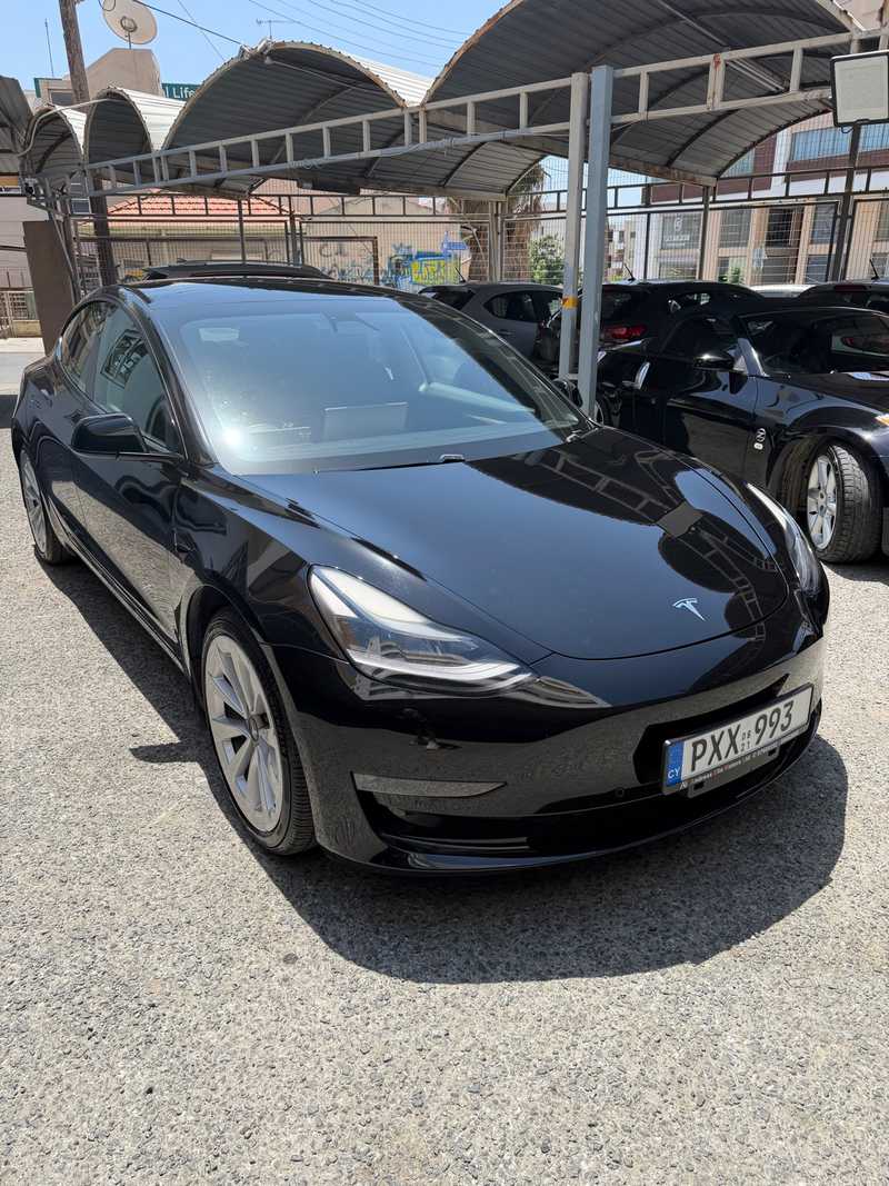 Tesla Model 3 Electric 2021