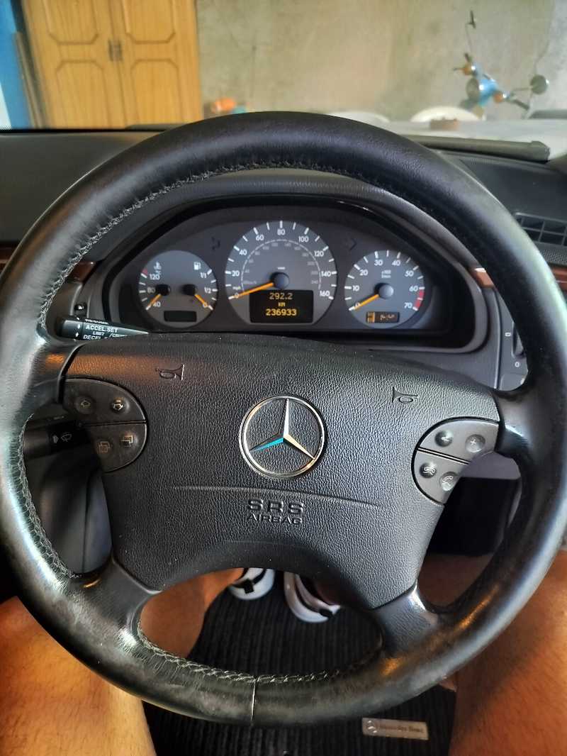2001 Mercedes-Benz E-Class 2,0L 2001 Cyprus