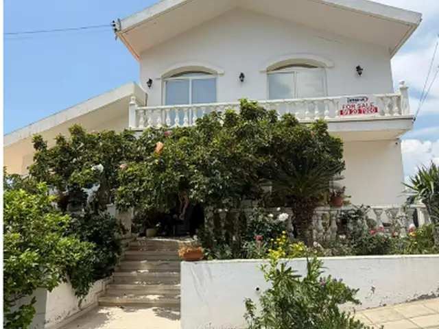 4-bedroom detached house for sale, Limassol — Limassol - Agia Fyla