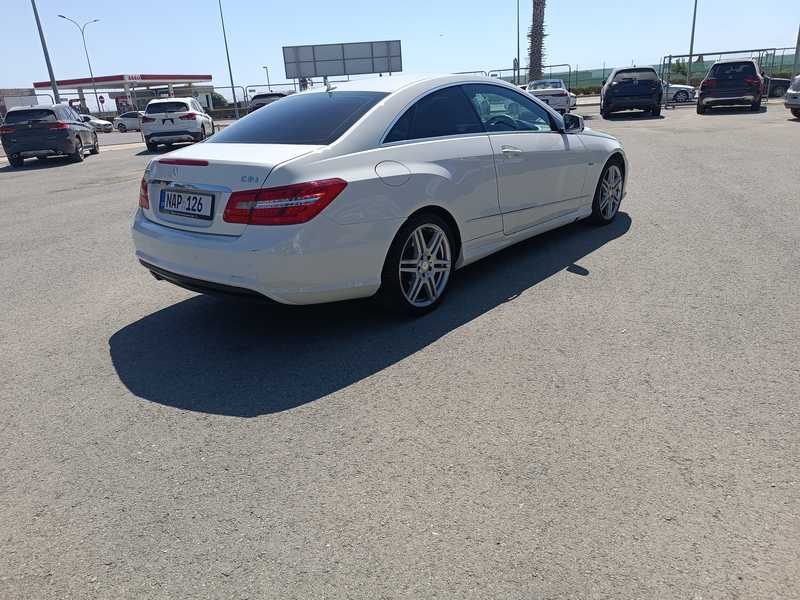 2011 Mercedes-Benz E-Class 2,2L 2011 Cyprus