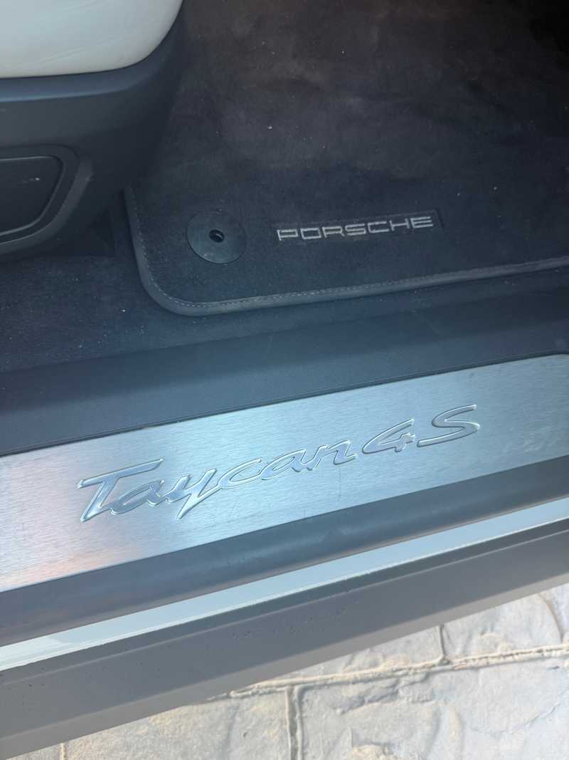 2021 Porsche Taycan Electric 2021 Cyprus