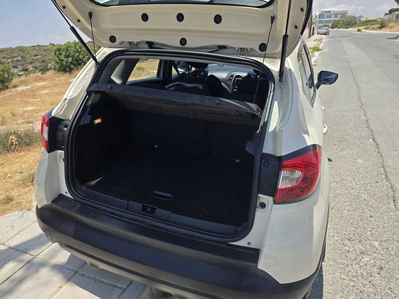 2014 Renault Captur 1,2L 2014 Cyprus