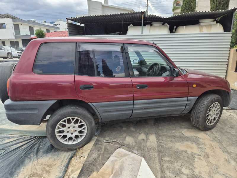 1997 Toyota RAV4 2,0L 1997 Cyprus