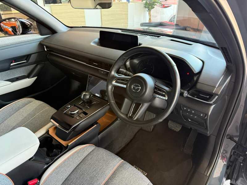 2023 Mazda ΜΧ-30 2,0L 2023 Cyprus