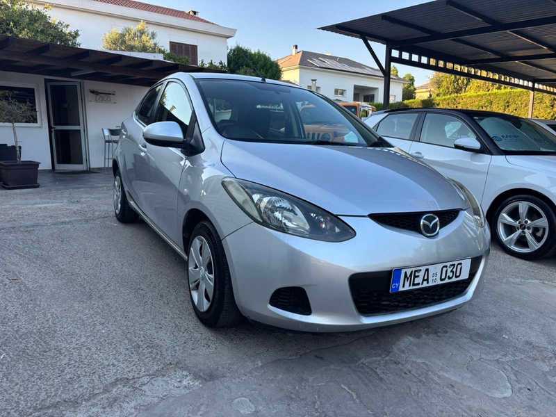 Mazda Demio 1,3L 2010