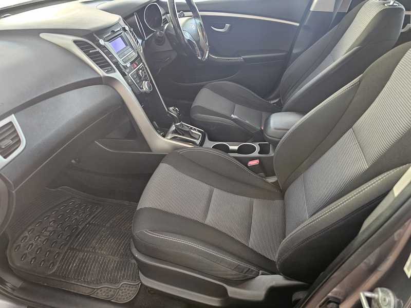 2014 Hyundai i30 1,6L 2014 Cyprus