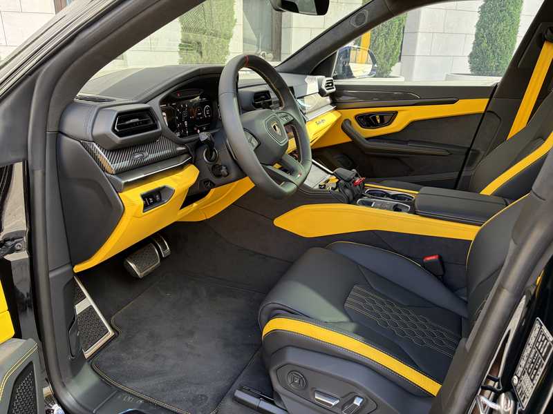 2026 Lamborghini Urus 4,0L 2026 Cyprus