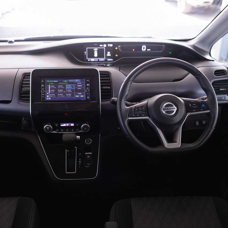 2022 Nissan Serena 2,0L 2022 Cyprus