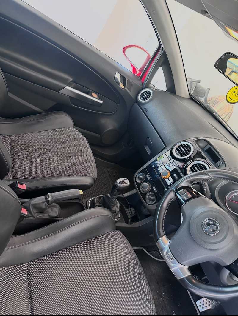 2013 Opel, Vauxhall Corsa 1,6L 2013 Cyprus