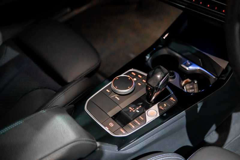 2021 BMW 1-Series 2,0L 2021 Cyprus