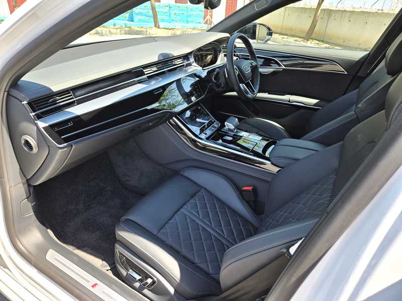 2022 Audi A8 4,0L 2022 Cyprus