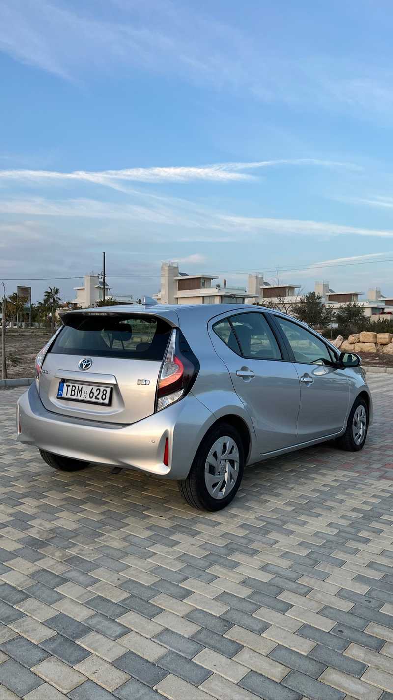 2020 Toyota Aqua 1,5L 2020 Cyprus