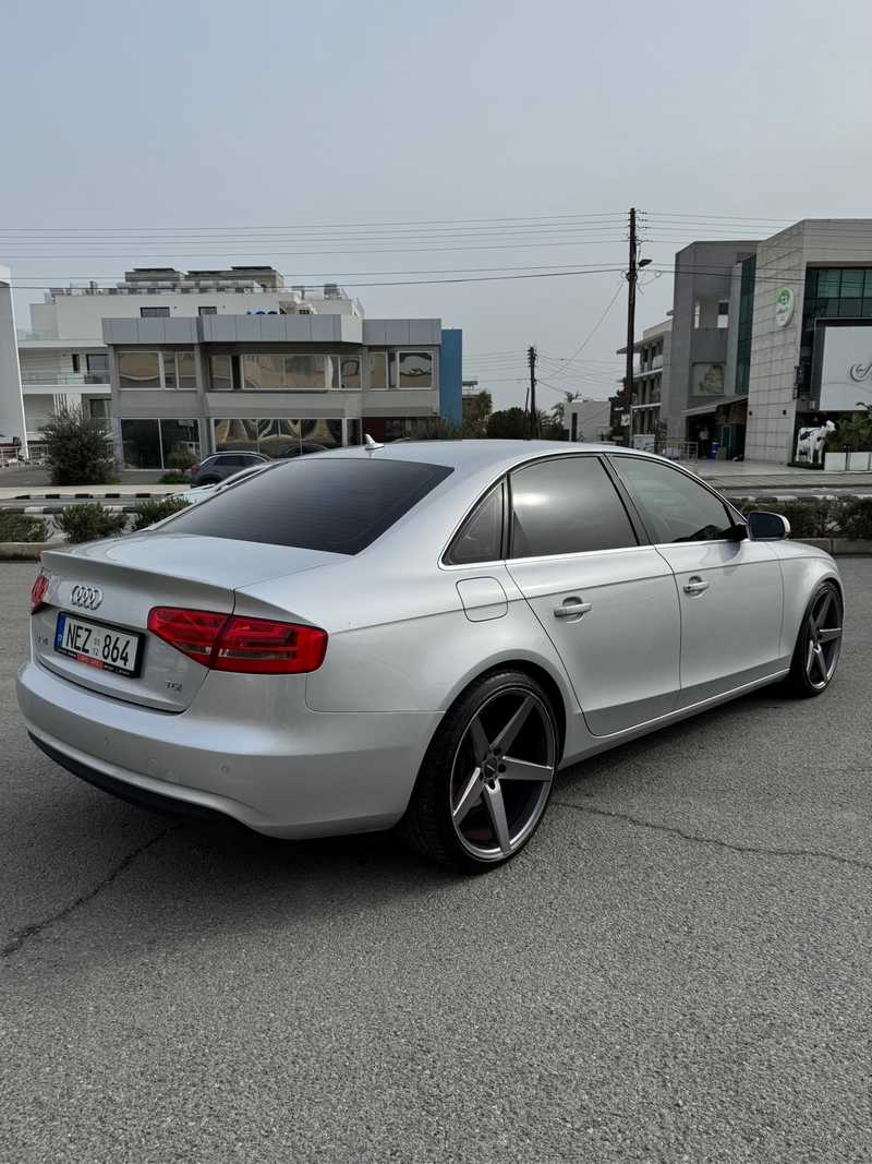 2012 Audi A4 2,0L 2012 Cyprus