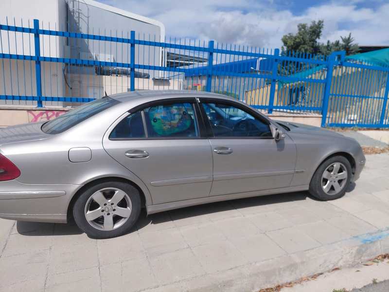 2004 Mercedes-Benz E-Class 2,2L 2004 Cyprus